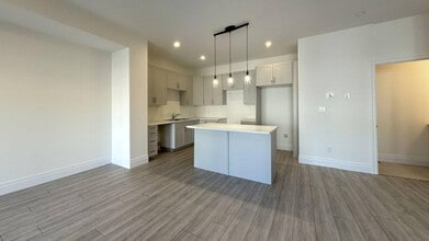 Building Photo - 89 Buchanan Ave