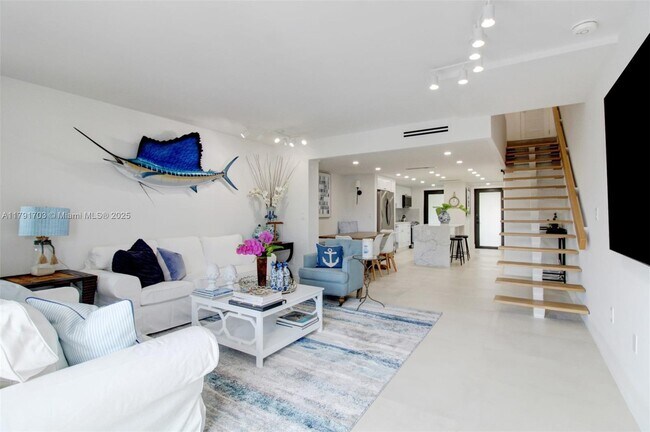 Foto del edificio - 6901 Edgewater Dr