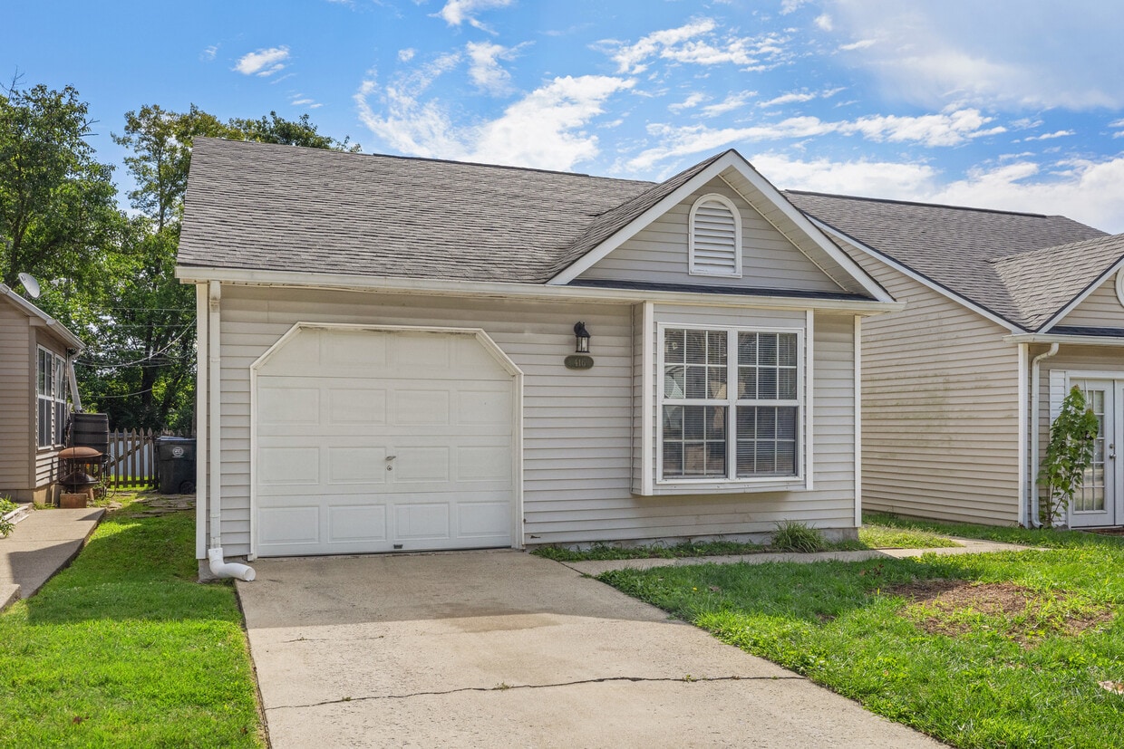 Photo - 416 Chelsea Woods Dr (Lexington, KY)