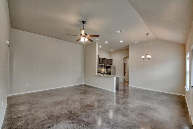 Foto del edificio - 458 Jack Rabbit Ln