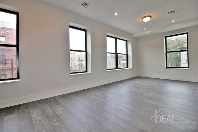 Foto del edificio - 1578 Union Street #B3R