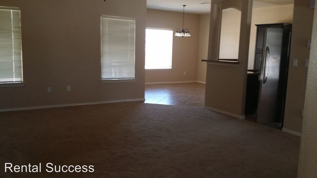 Building Photo - 2208 Linda Roberts