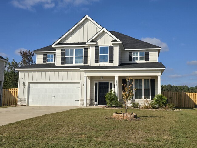 Foto del edificio - 631 Garland Trl