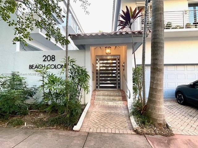 Foto del edificio - 208 Jefferson Ave