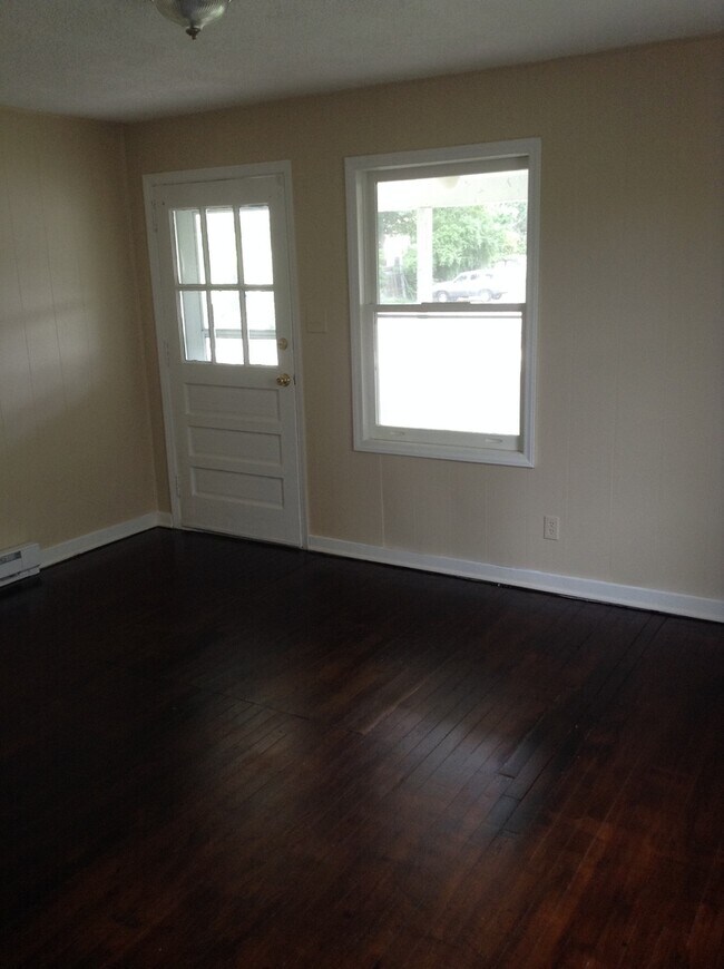 720 Warren St, Greensboro, NC 27403 Townhome Rentals in Greensboro NC