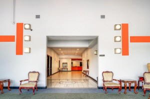 Building Photo - 105 N Anderson Dr