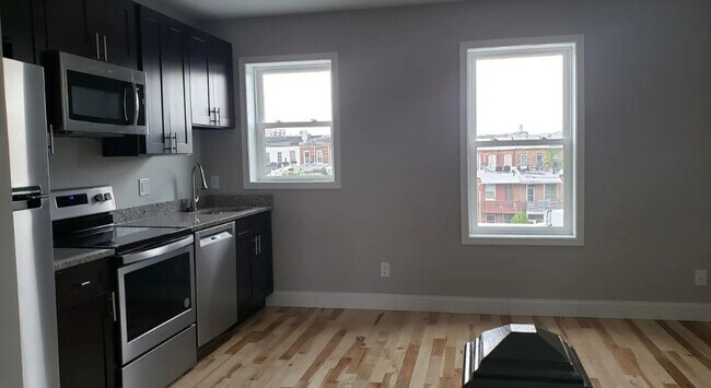 Foto del edificio - 2918 Guilford Ave