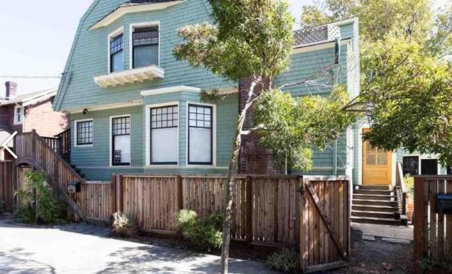 Building Photo - 477 62nd St