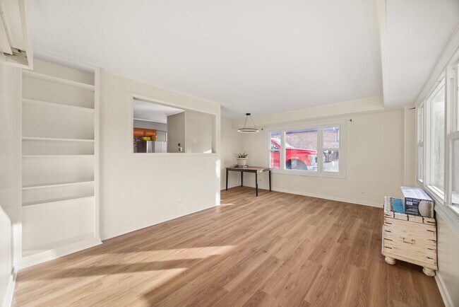 Foto del edificio - 1309 S Naperville Rd