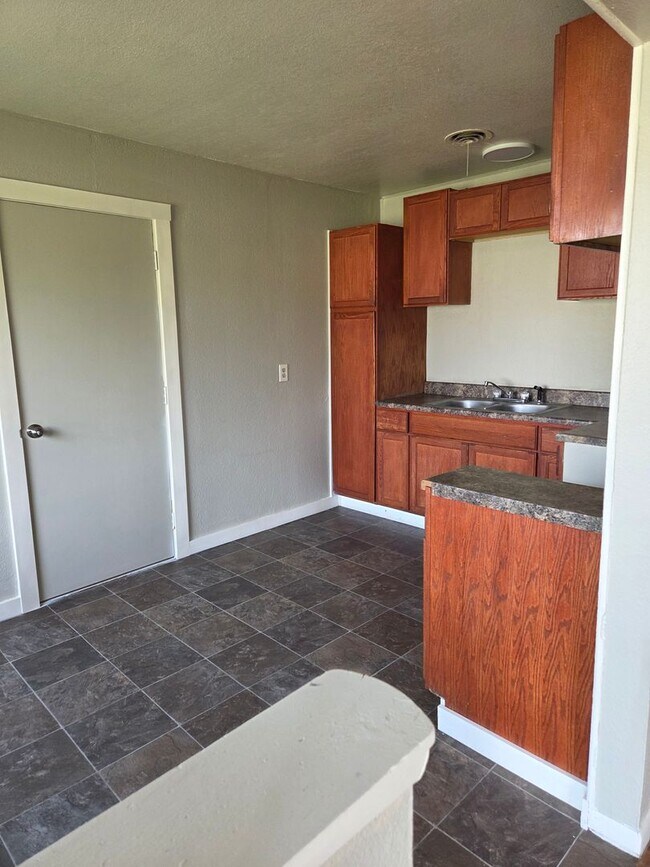 Foto del edificio - 1505 Adams St