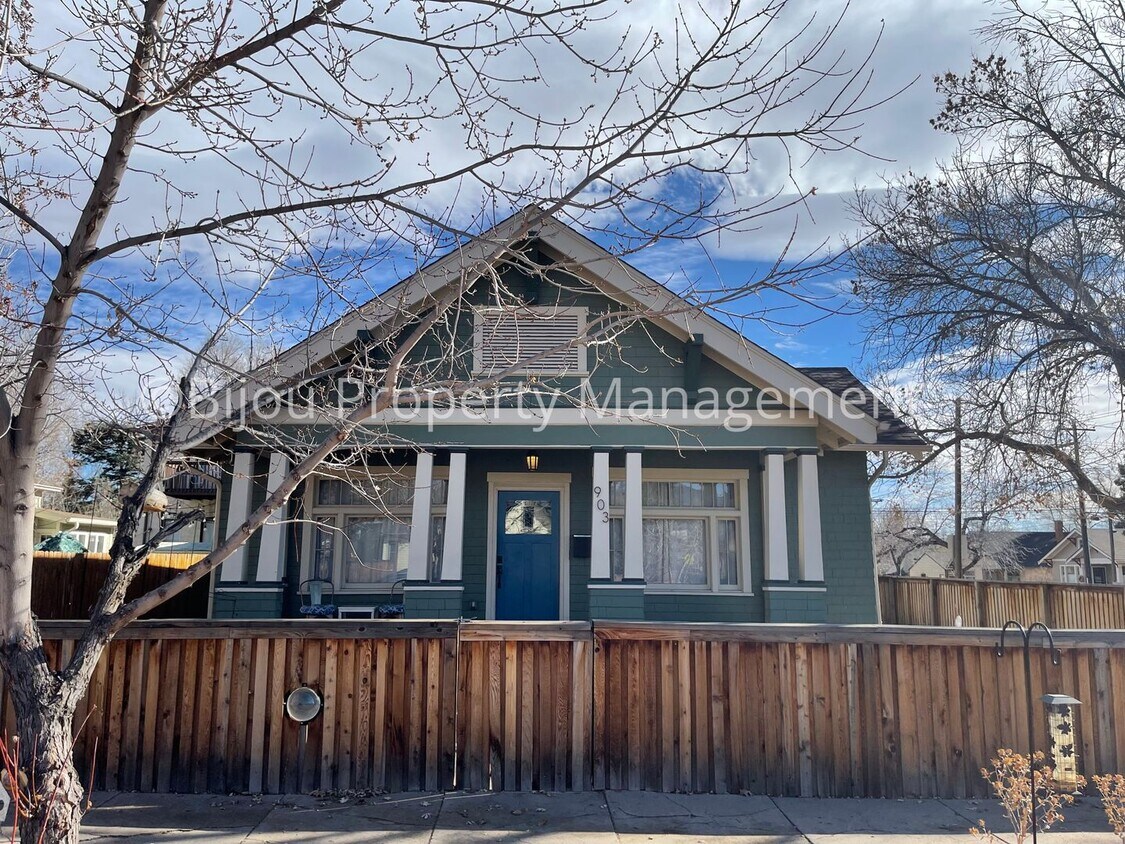 Foto principal - Charming Downtown Bungalow