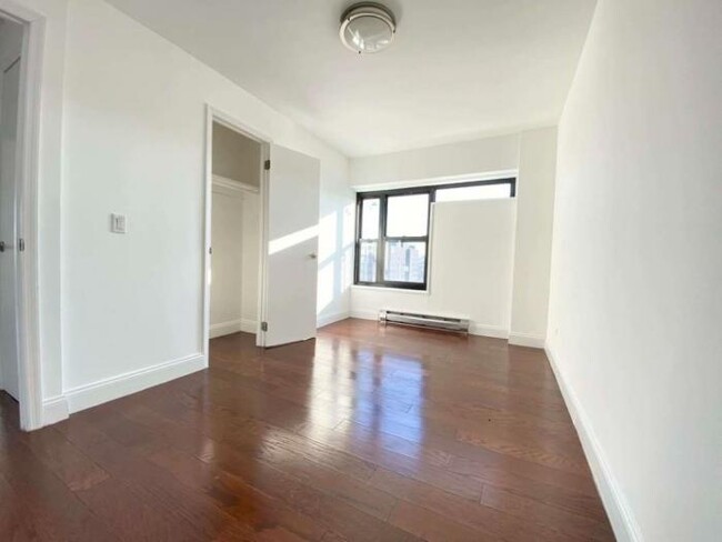 Foto del edificio - 5 bedroom in New York NY 10027