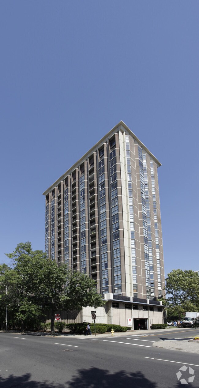 New Haven Towers Rentals New Haven, CT