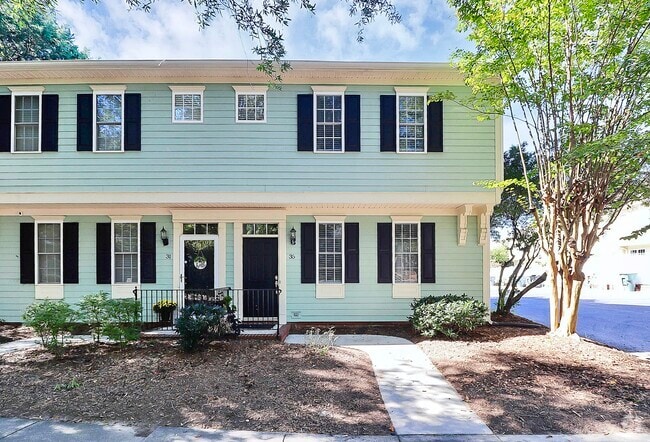 Front View - 35 McCurdy St NW