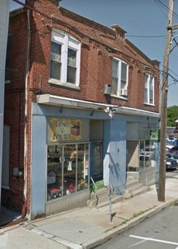 Primary Photo - 68 N Main St