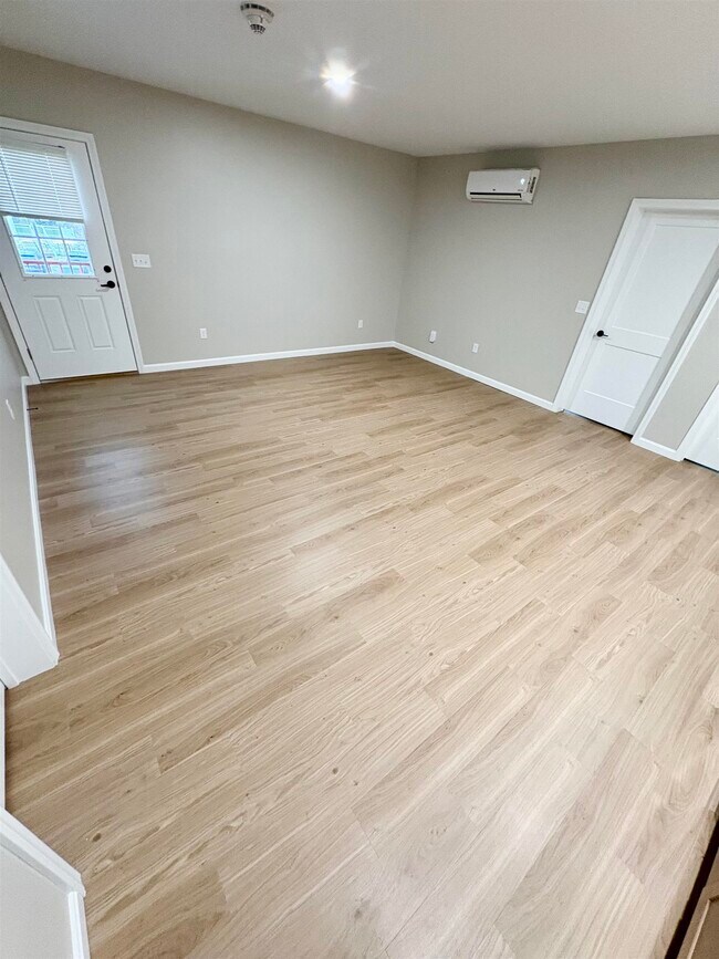 Foto del edificio - 15 Mountain Rd