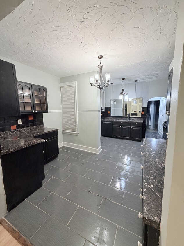 Foto principal - 428 S 57th St