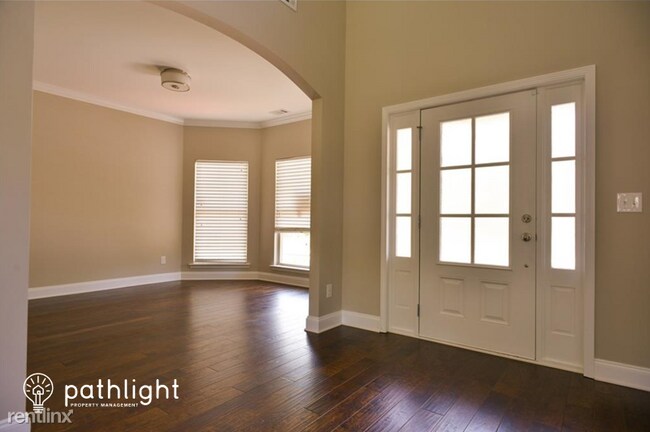 Foto del edificio - 5 br, 4 bath House - 1818 Great Shoals Cir...