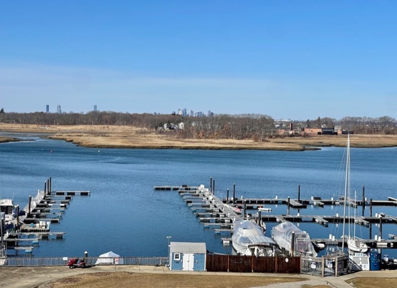 Photo - 100 Cove Way (Quincy, MA)