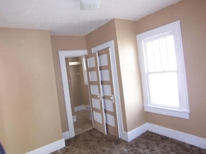 Foto del edificio - 1105 W Walnut Ave