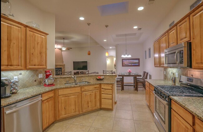 Building Photo - 6531 Agave Verde Way NE