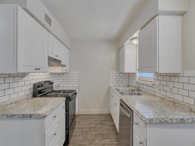 Foto del edificio - 5053 Ridglea Ln