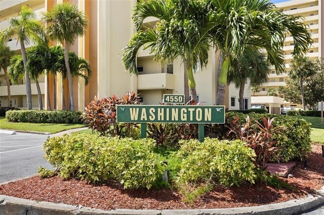 Foto del edificio - 4550 Cove Cir