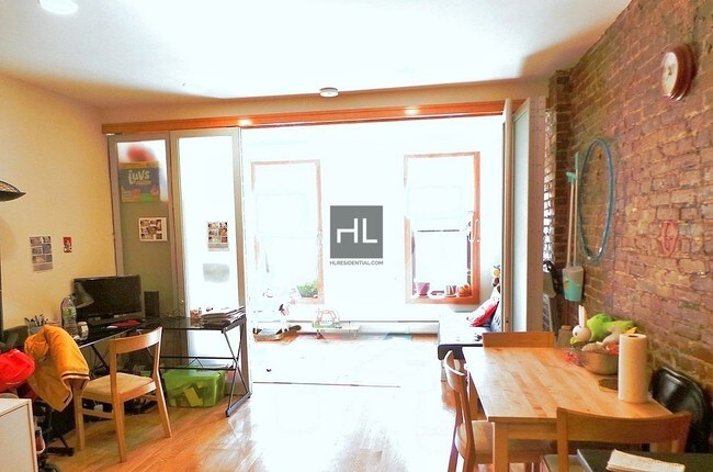 Foto del edificio - 516 4th Ave