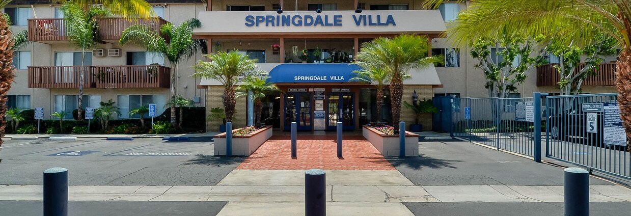 Primary Photo - 6000 Garden Grove Blvd