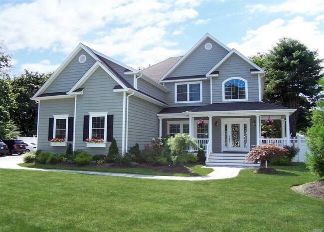 Foto del edificio - 10 Everit Pl