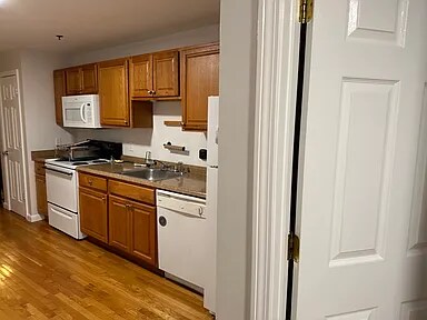Primary Photo - 22 High St