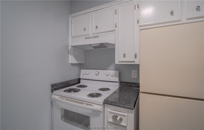 Foto del edificio - 1833 Wilde Oak Cir