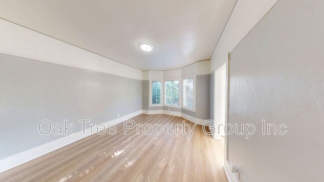 Foto del edificio - 547 24th St