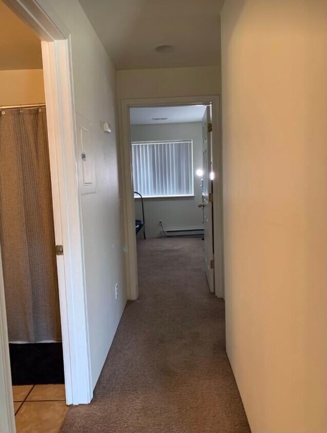 Foto principal - 3335 Racine St