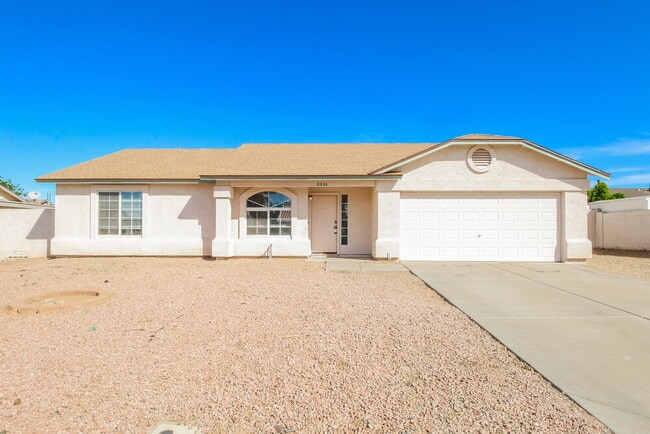 Building Photo - 8046 E Fairfield St