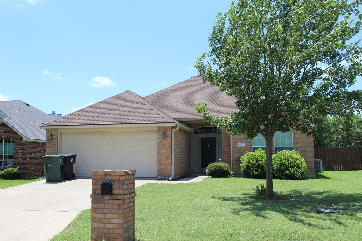 Primary Photo - 3 BEDROOM, BELTON ISD, GATED COMMUNITY