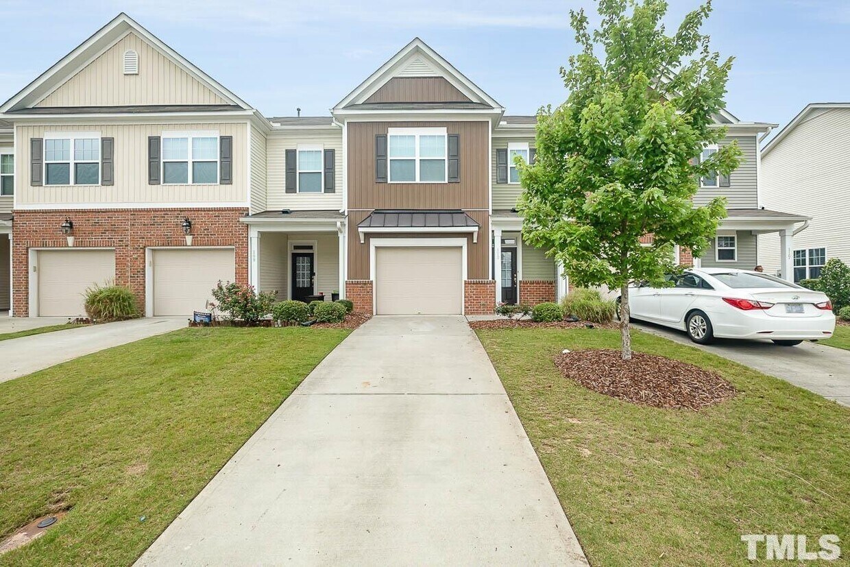 113 Durants Neck Ln, Morrisville, NC 27560 Townhome Rentals in