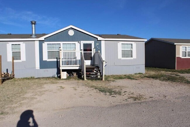 Foto del edificio - 405 Desert Flower