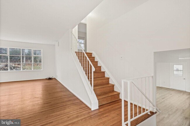 Building Photo - 4209 Braeburn Dr