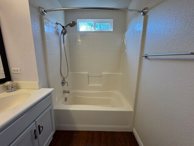 Foto del edificio - Townhome for Rent