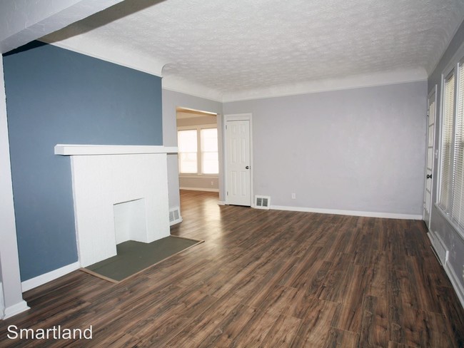 Building Photo - 3435 Beechwood Ave