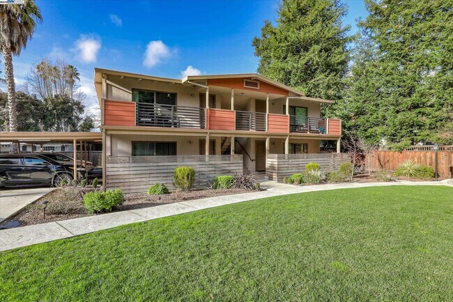 Foto del edificio - 40 Casa Maria Ct