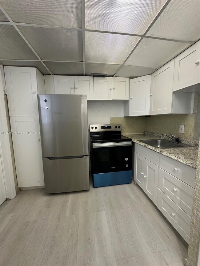 Foto del edificio - 20200 NE 29th Ct