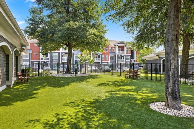 Building Photo - Cooper River Farms