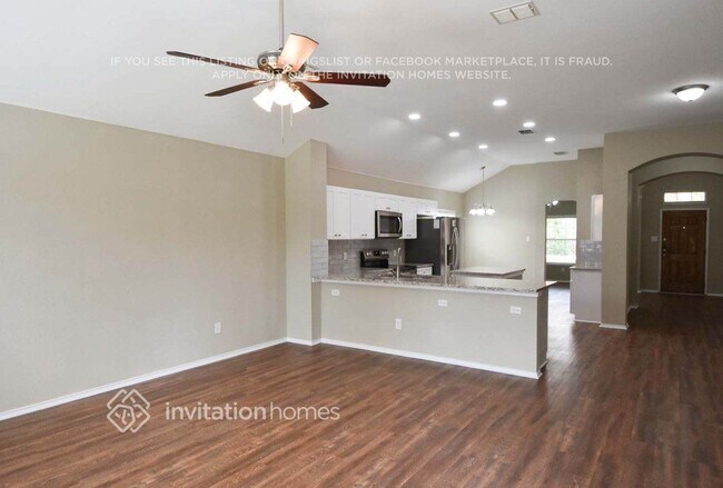 Building Photo - 1007 Grimes Dr