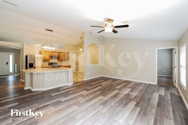 Building Photo - 64 Ramblewood Dr