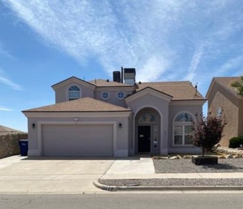 Foto principal - 6021 Barrett Allen Ln