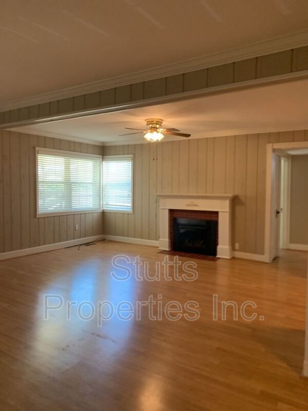 Building Photo - 705 Courtland Ave
