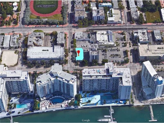 Building Photo - Thelstan Apartments