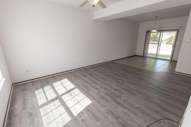 Building Photo - 1641 Citadel Dr